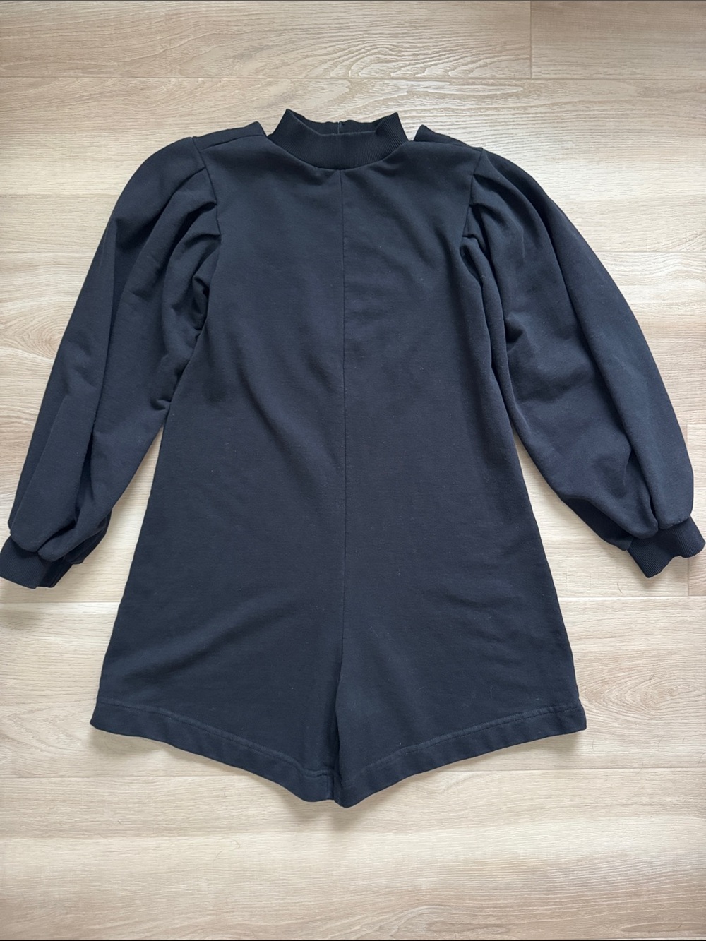 FARM Rio - Mock Neck Puff Sleeve Knit Romper